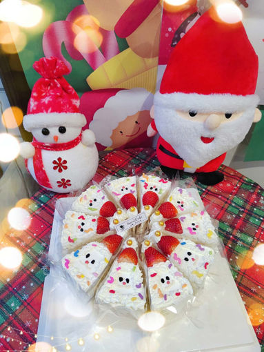 Image de 【圣诞限定】圣诞老人草莓切块蛋糕 Gâteau  part aux fraises